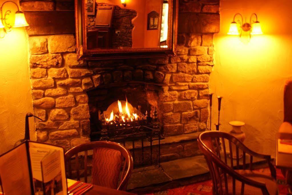 The Old Barn Inn นิวพอร์ต ภายนอก รูปภาพ